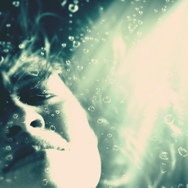 This GORGEOUS image via Flickr Creative Commons, courtesy of Aimannesse Photography