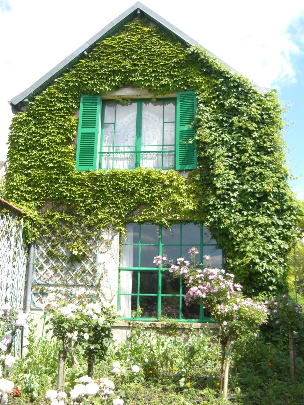 bedroom up, studio down