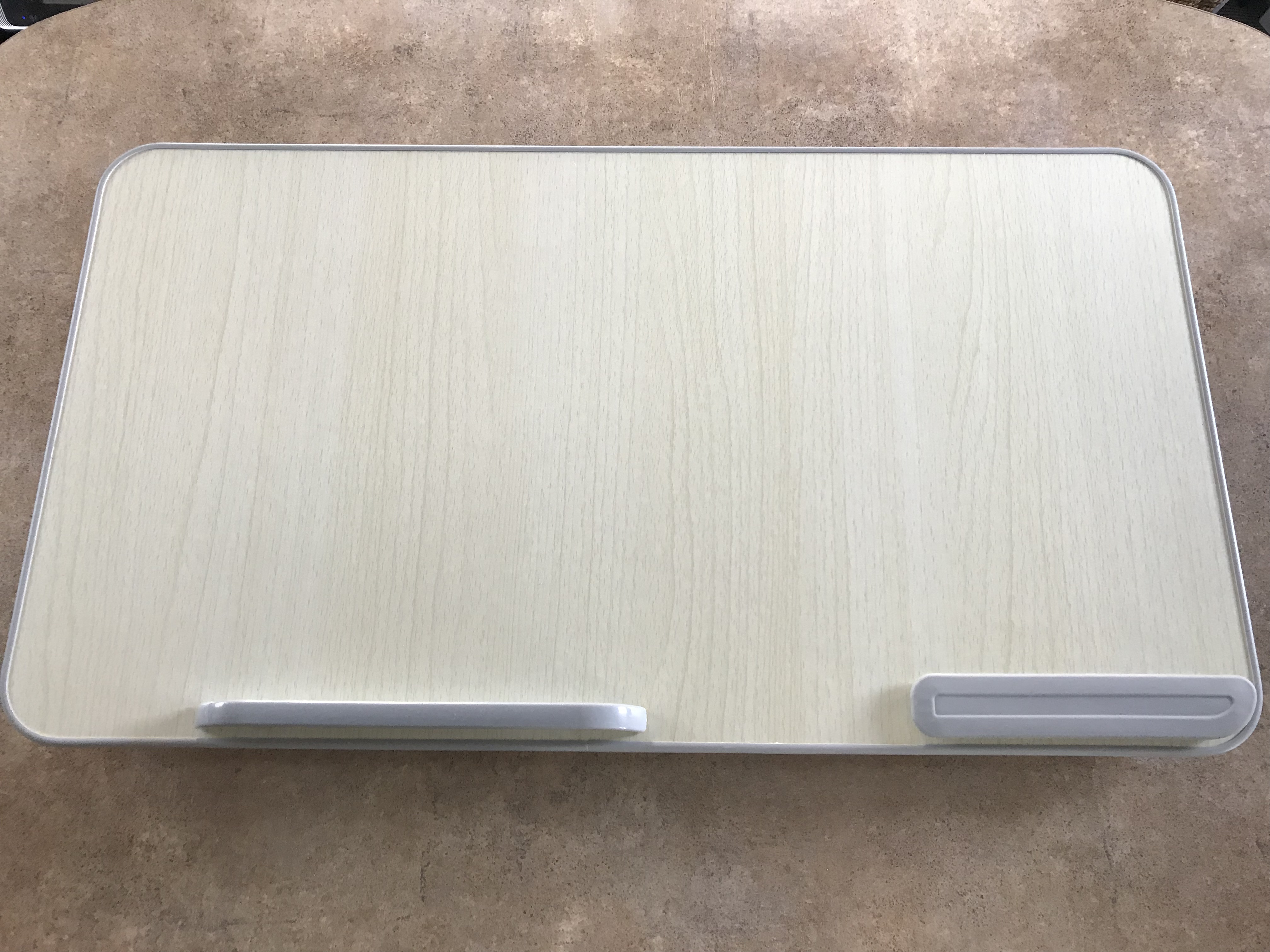 A1821C6C-E65D-4A04-88CA-BFA6D043F695