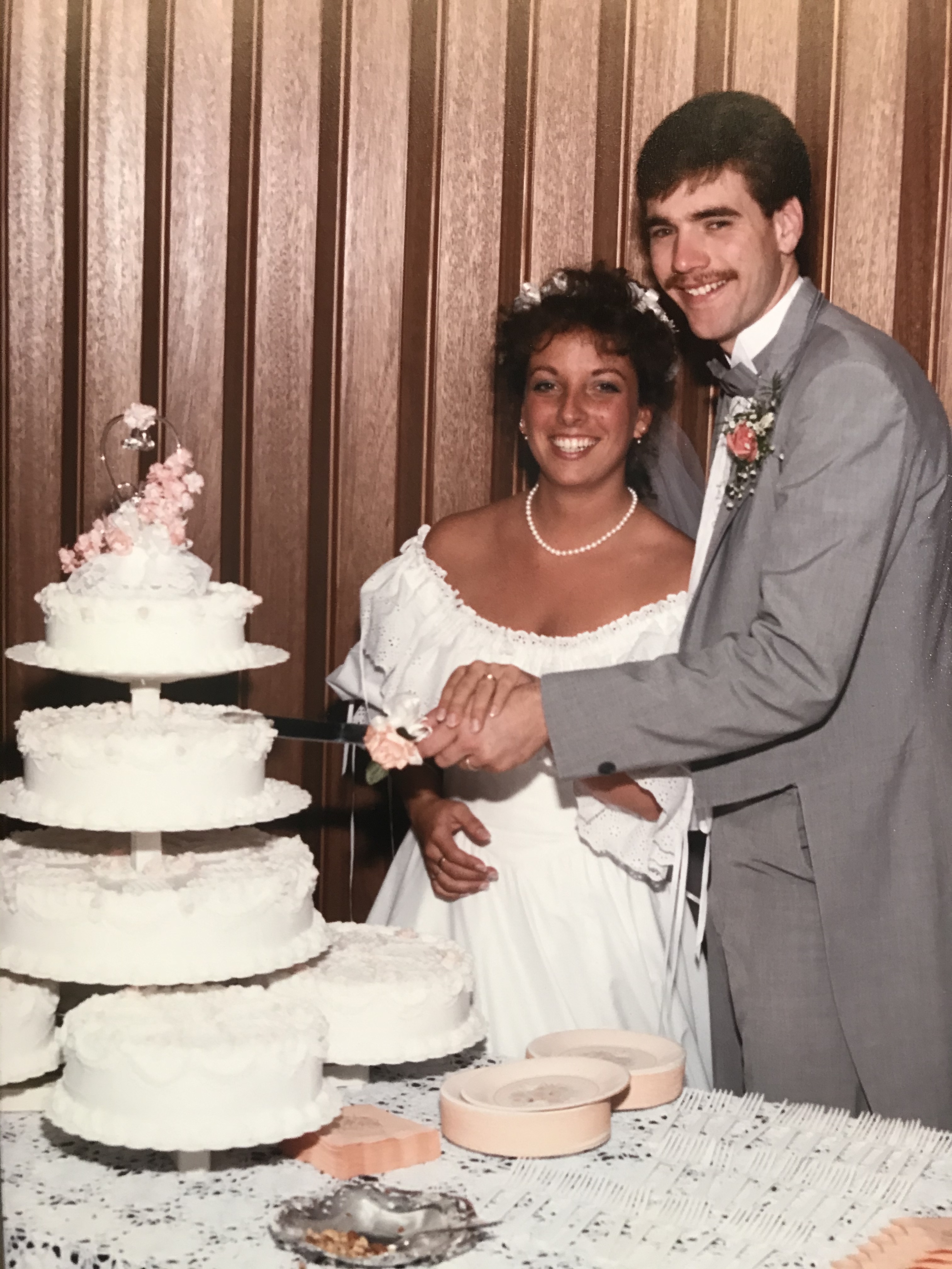 EE2AE7E9-8793-448C-99DF-9E50D259336D