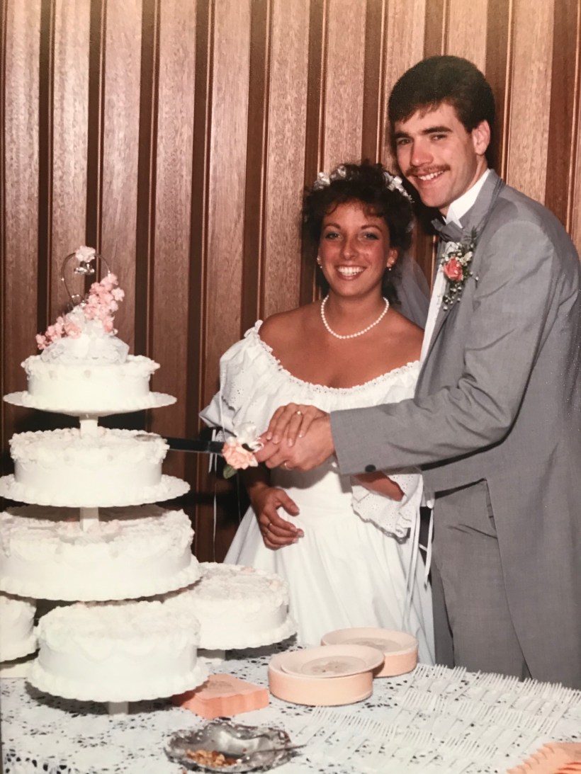 EE2AE7E9-8793-448C-99DF-9E50D259336D